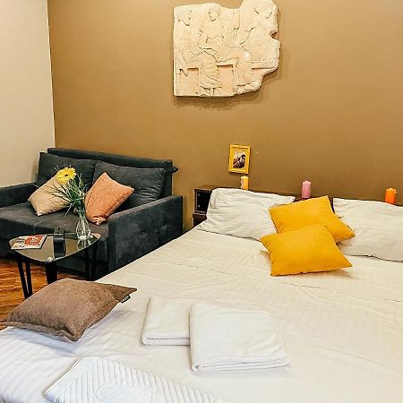 Apartment On Fedorova เคียฟ ภายนอก รูปภาพ