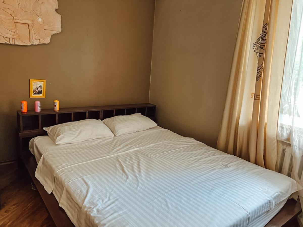 Apartment On Fedorova เคียฟ ภายนอก รูปภาพ