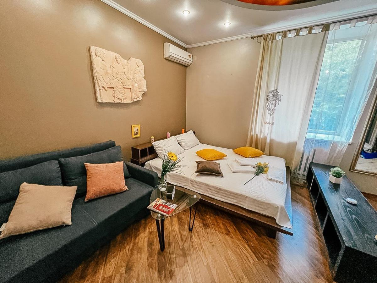 Apartment On Fedorova เคียฟ ภายนอก รูปภาพ