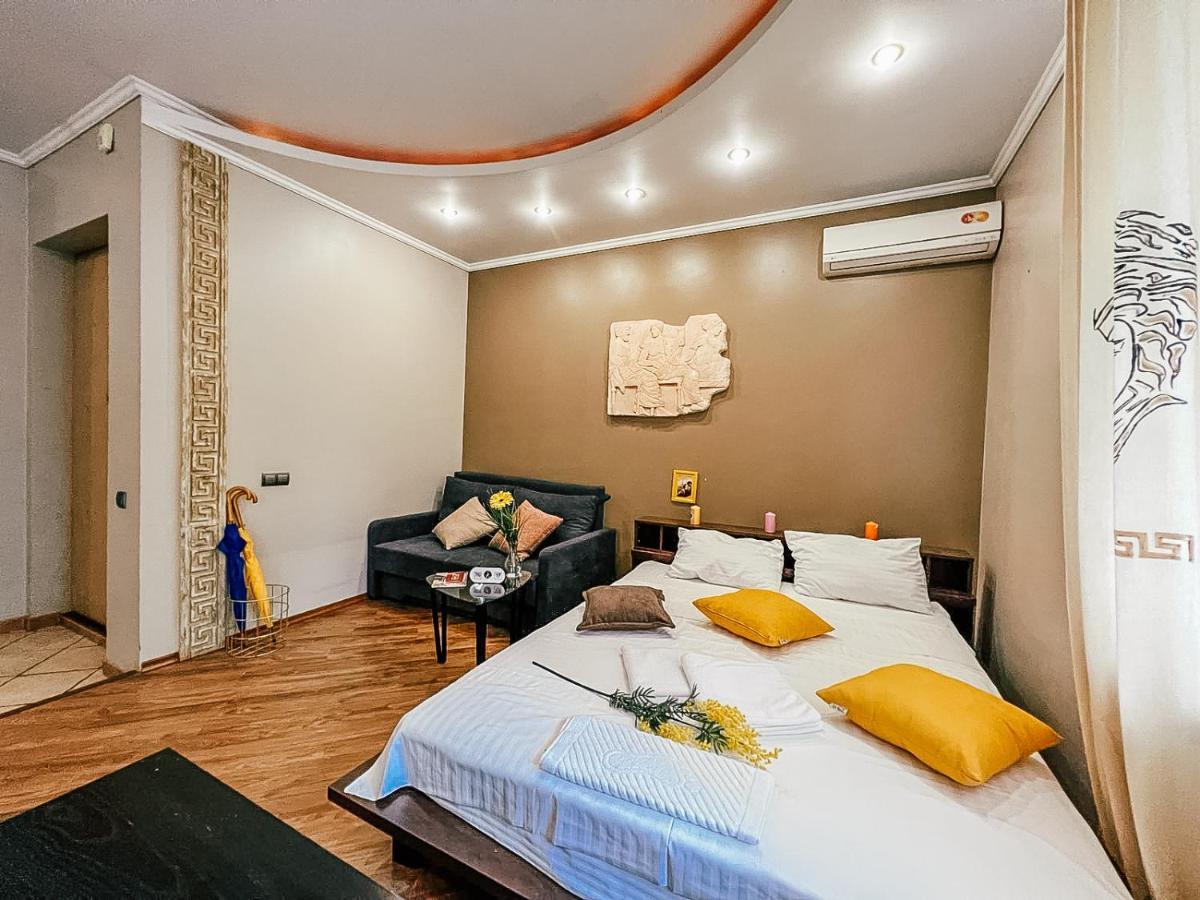 Apartment On Fedorova เคียฟ ภายนอก รูปภาพ
