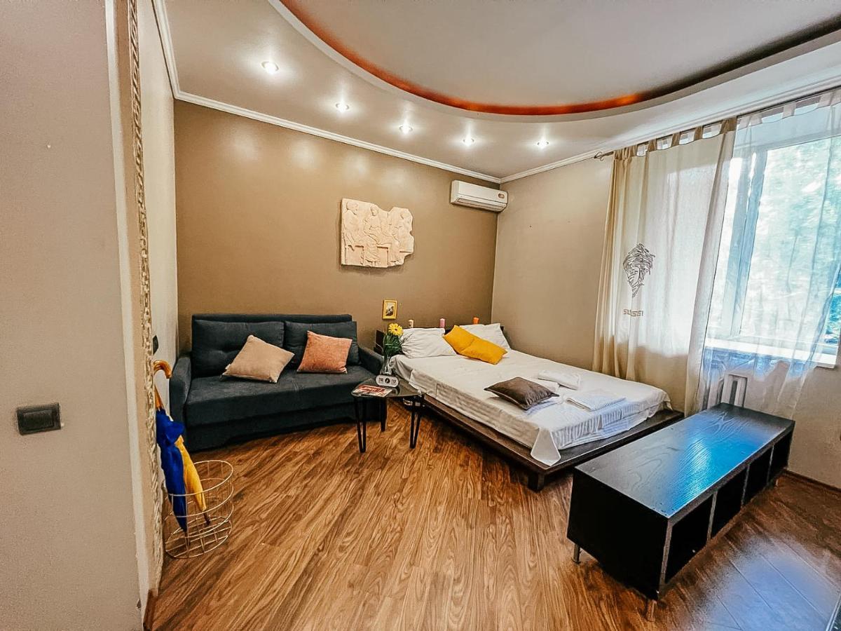 Apartment On Fedorova เคียฟ ภายนอก รูปภาพ